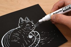 Quels feutres utiliser pour dessiner sur papier noir ?