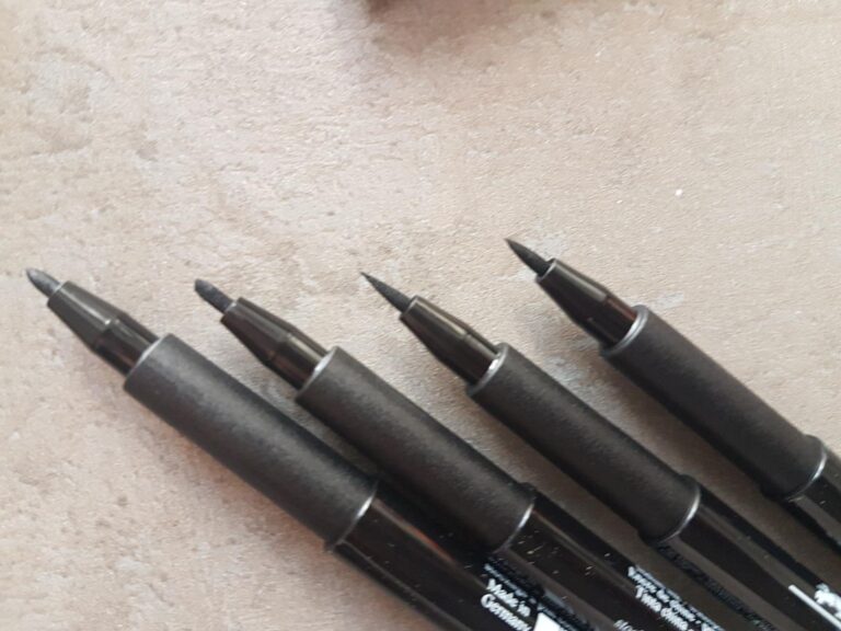Feutres Faber-Castell Pitt : Avis et Comparatif des 5 Meilleurs
