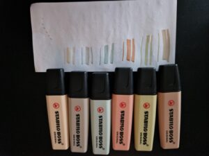 Surligneurs Fluorescents : Avis et Comparatif des 5 Meilleurs
